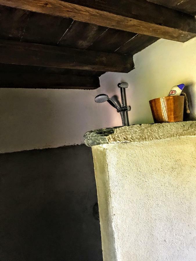U Fragnu Guest House Omessa Bagian luar foto