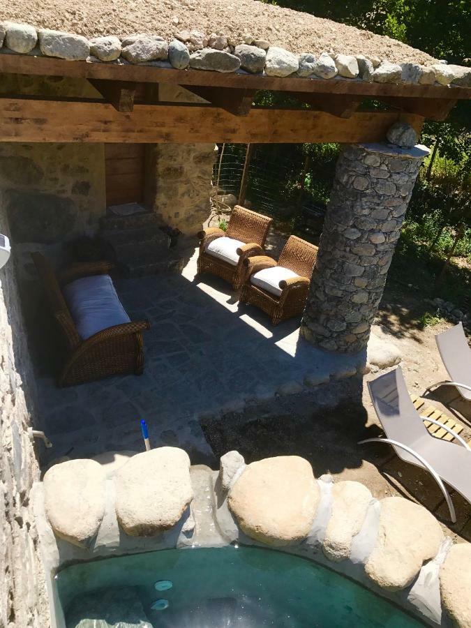 U Fragnu Guest House Omessa Bagian luar foto